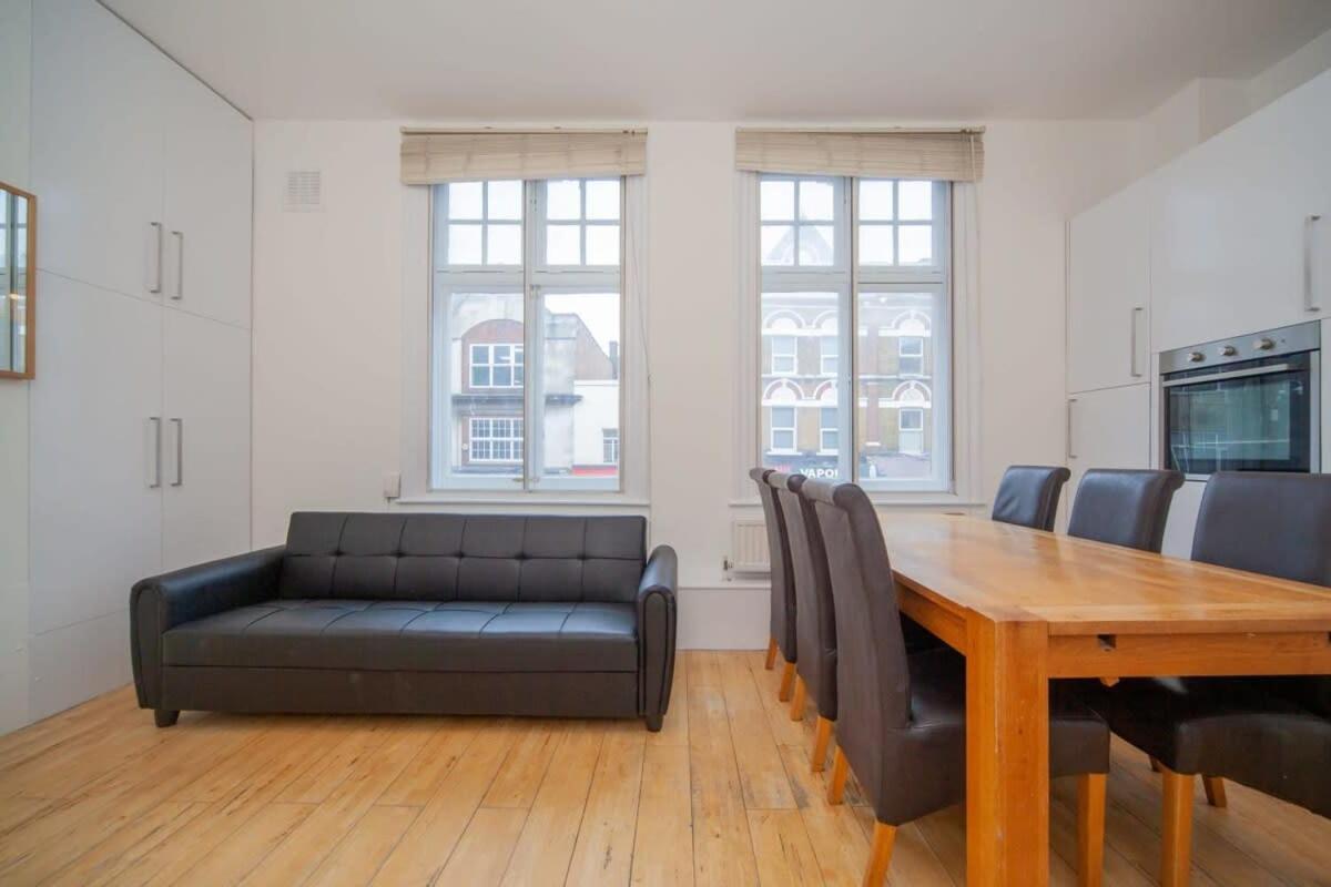 Lovely 2 Bedroom Apartment In Tooting Лондон Екстер'єр фото